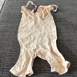 Skims Cream Shapewear Bodysuit